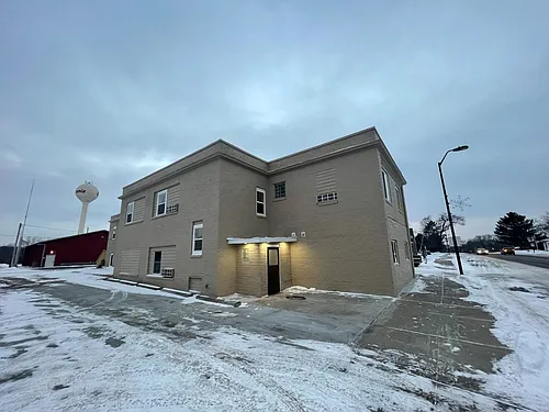 609 Main St #201 Photo 1