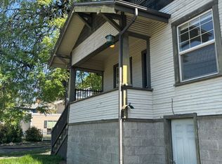 1115 SE Roberts Ave, Roseburg, OR 97470