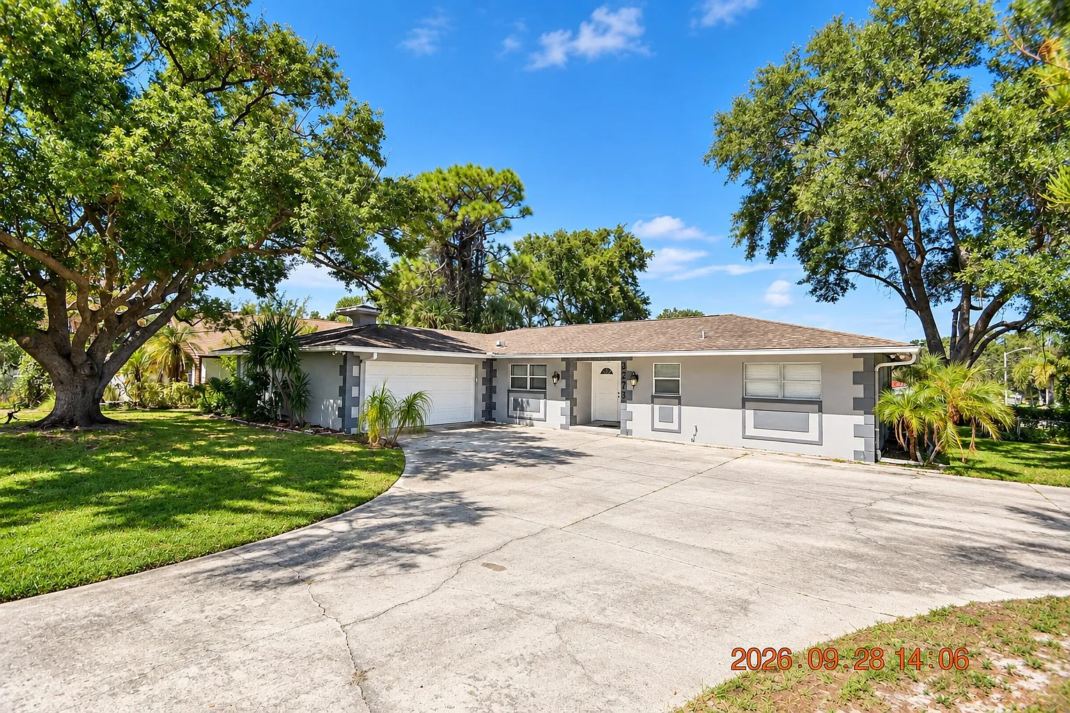 3 bed, 2461 sqft, $3,295 — Photo 1