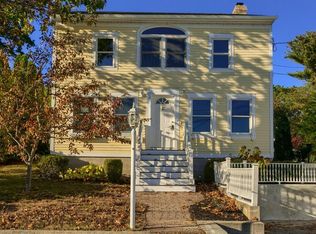 41 Birchmeadow Rd, Amesbury, MA 01913