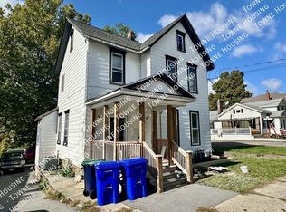 30 Cedar St, Akron, NY 14001