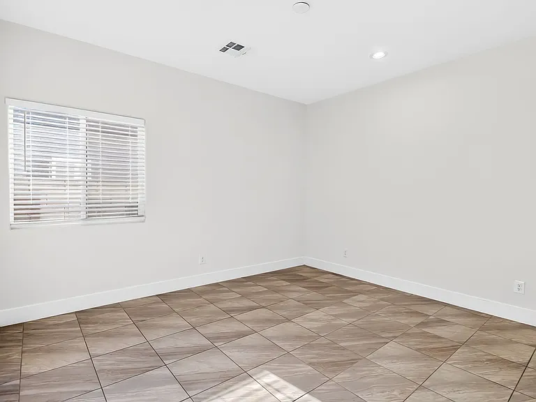 4078 Welter Ave — Photo 21
