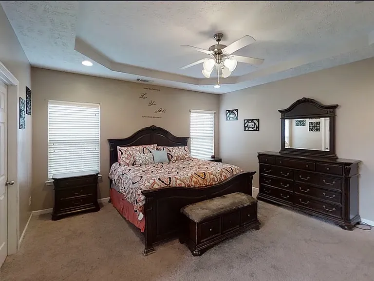 1113 Shire Dr — Photo 6