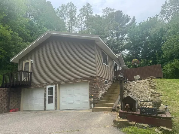 880 E South St, Richland Center, WI 53581