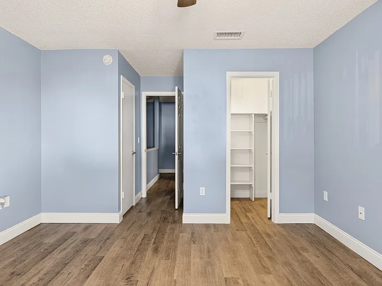 4223 S Semoran Blvd #9 — Photo 17