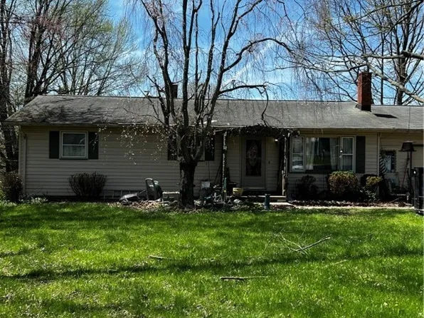 10094 Friendsville Rd, Creston, OH 44217
