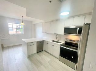 Spanish Villas Condo, Hialeah, FL 33010
