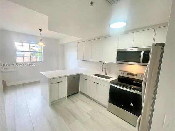 77 E 4th St #A212, Hialeah, FL 33010