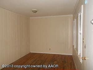 4th image of 4103 SE 12th Ave