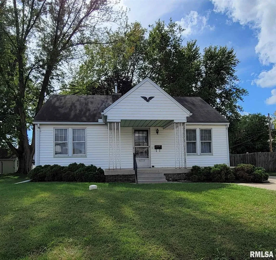 1314 Highland Ave photo 1