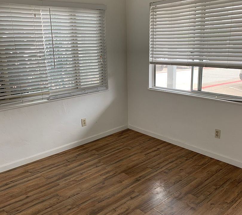 1st image of 4961-4967 Coronado Ave #4967-1/2