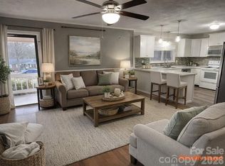 121 Randolph Rd, Dallas, NC 28034