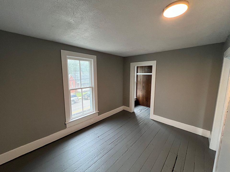 1334 Ridge Ave, Zanesville, OH 43701 Zillow