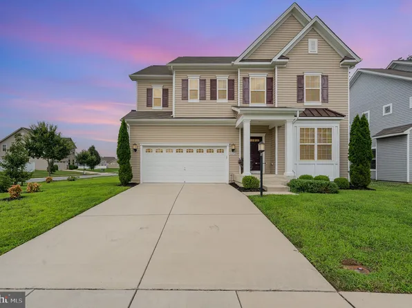 5452 Dundee Ln, White Plains, MD 20695