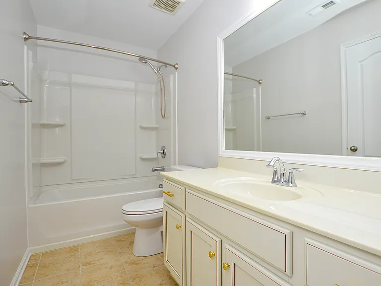 2037 Ice Lake Ct — Photo 33