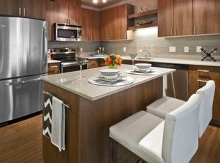 Astro Apartments, Seattle, WA 98109