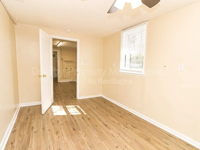 1422 Wilson Rd — Photo 6
