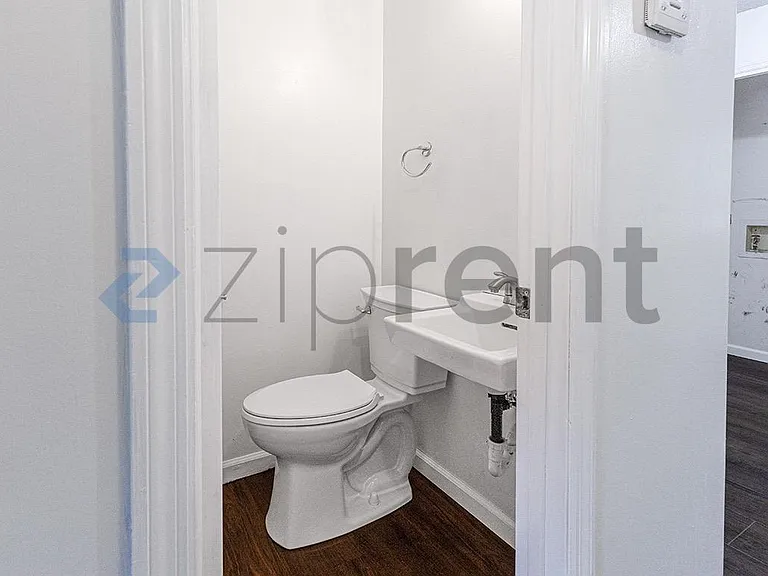 Half Bathroom 1