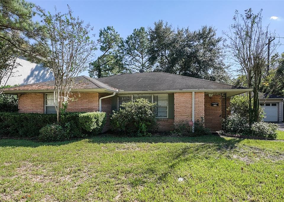 1st image of 8905 Bace Dr