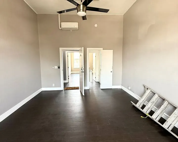 2330 E Cesar E Chavez Ave #5 — Photo 7