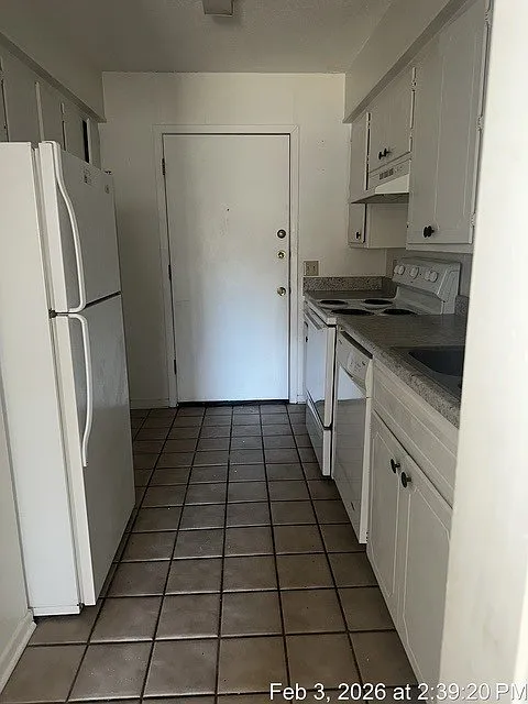 2 bed, 2947 sqft, $950 — Photo 3