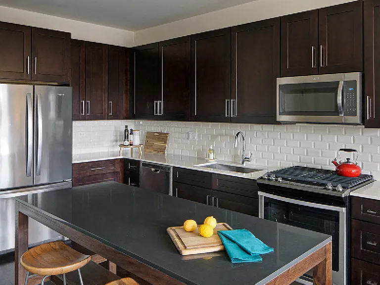 Kelmscott Park Apartments — Photo 9