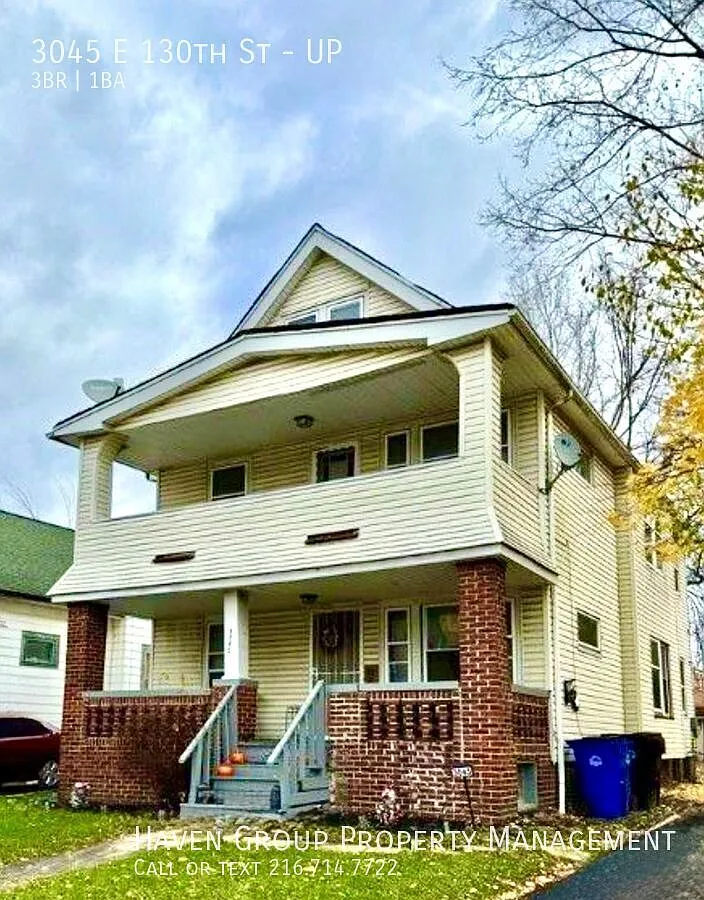 3045 E 130th St | UP, Cleveland, OH 44120 - Spacious 3-bed 1-bath multi-family home! — Photo 1