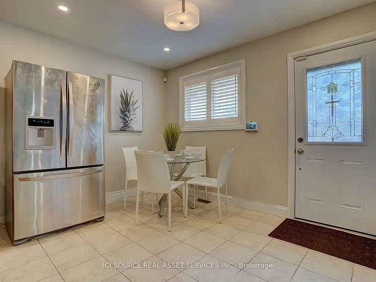 1051 Willowdale Ave #MAIN FL — Photo 5