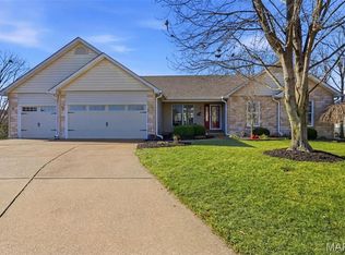 67 Simeon Ct, Saint Peters, MO 63376