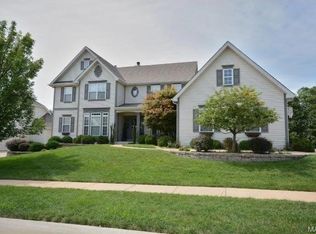 9379 Caddyshack Cir, Saint Louis, MO