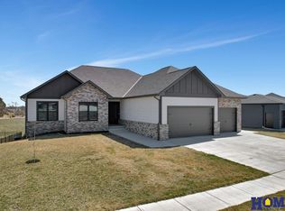 1313 E 8th St, Hickman, NE 68372