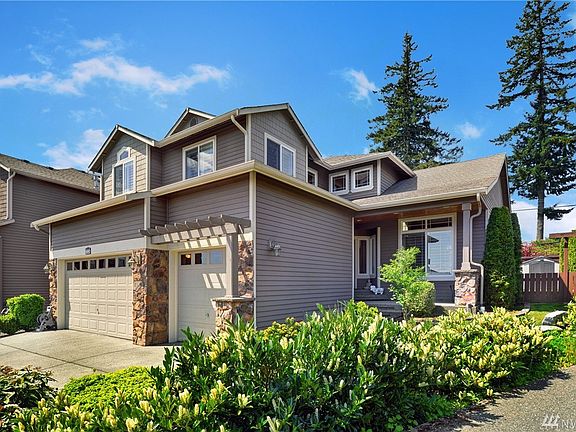 2nd image of 3529 166th St SW