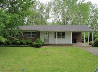 115 Cooper St, Martin, TN 38237