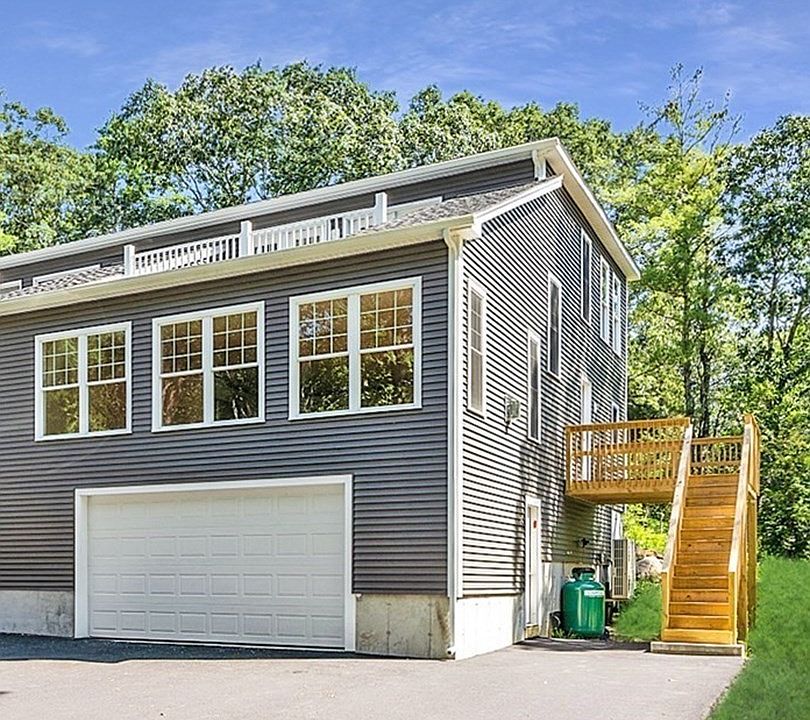 1st image of 109 Belcher St #B