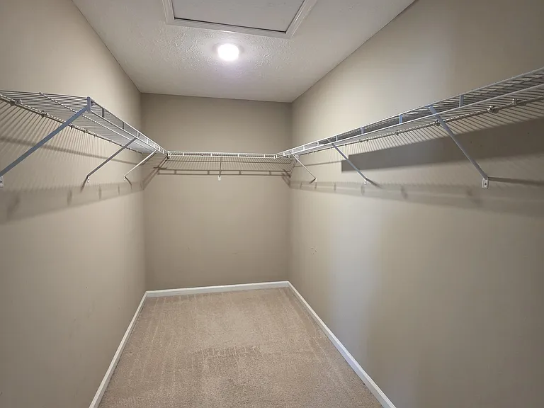 2078 Shadow Creek Blvd — Photo 12