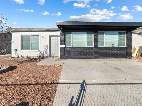 704 Slayton Dr, Las Vegas, NV 89107