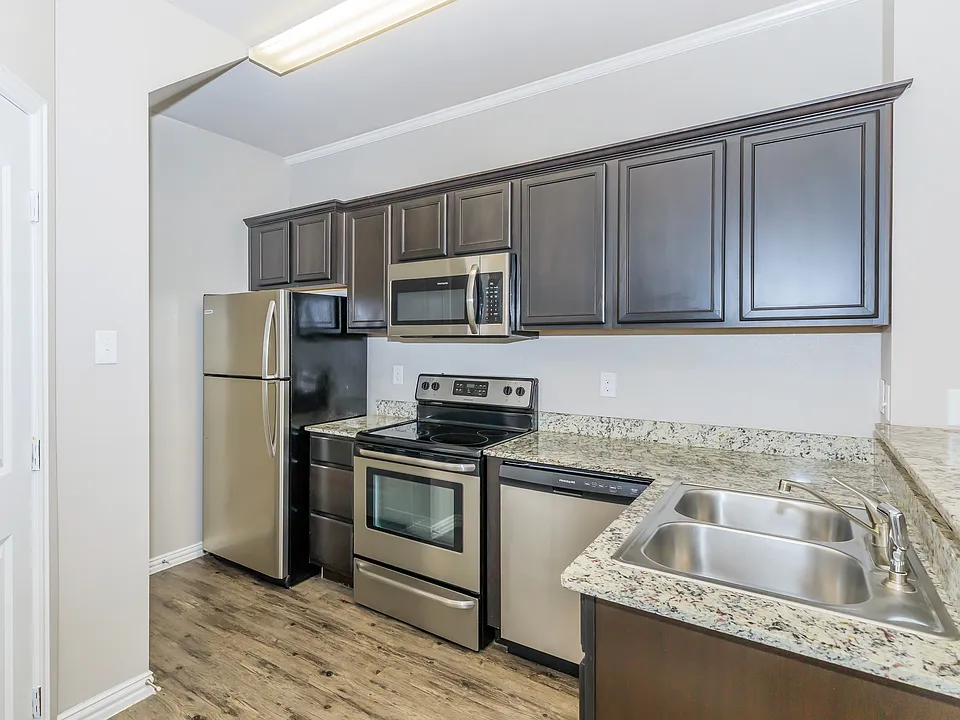 Creekside Townhomes
