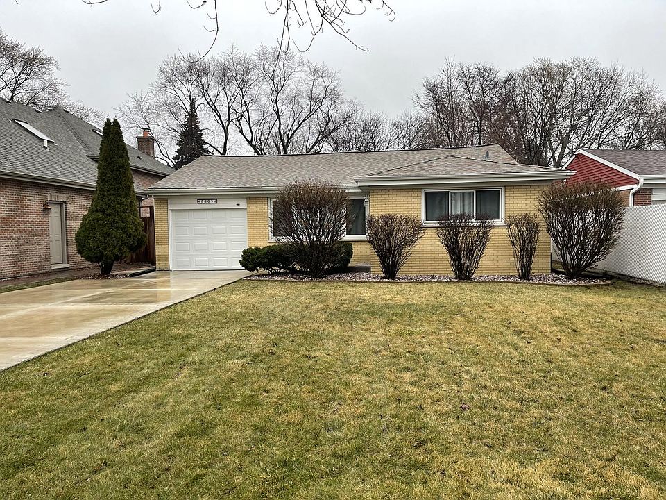 1st image of 8809 S 55th Ct