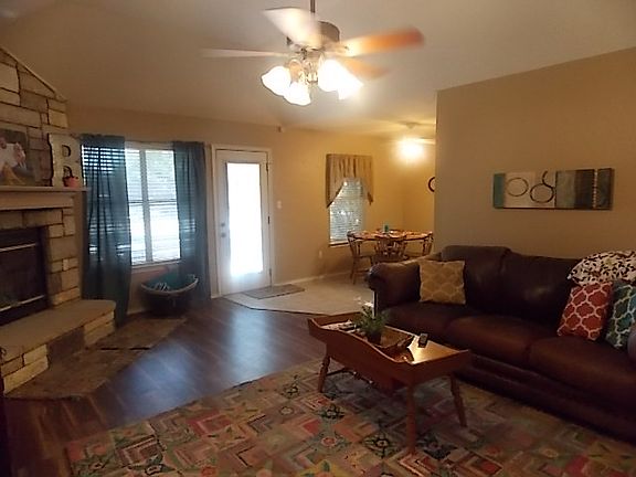 3rd image of 3116 Walnut Creek Pkwy