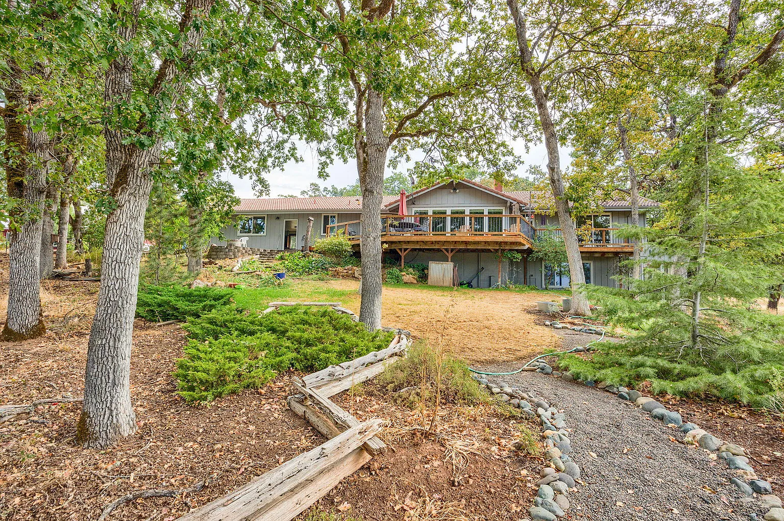 1010 McDonough Rd photo 1