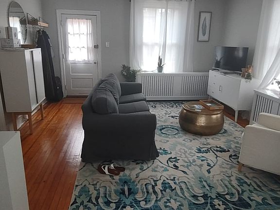2nd image of 611 W Cheltenham Ave Floor 1