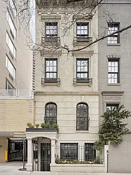 162 East 63rd Street in Lenox Hill