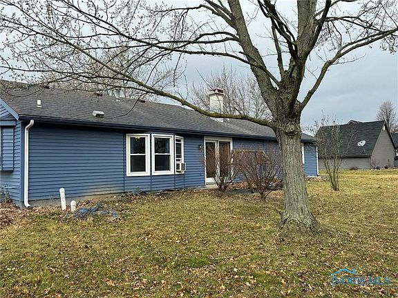 4th image of 200 Brown Dr
