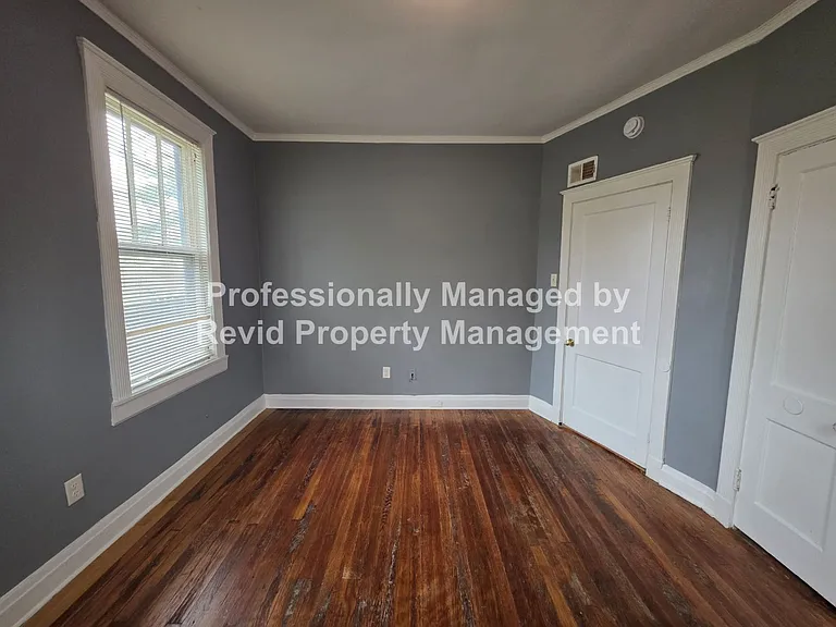 220 S. Cleveland St — Photo 46