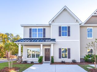 401 Viceroy Ln, Goose Creek, SC 29445
