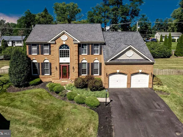 5764 Oyster Bay Dr, Eldersburg, MD 21784