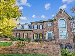 3647 Plantation Rd, Charlotte, NC 28270