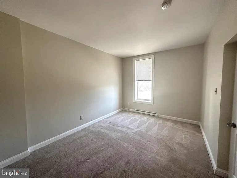 64 W Antietam St #3 — Photo 17
