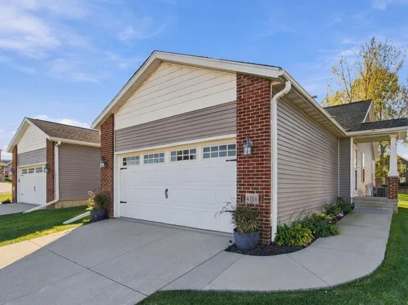 4164 Mourning Dove Dr, Waterloo, IA 50702