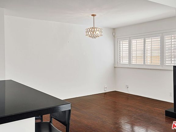 5th image of 11915 Gorham Ave APT 8